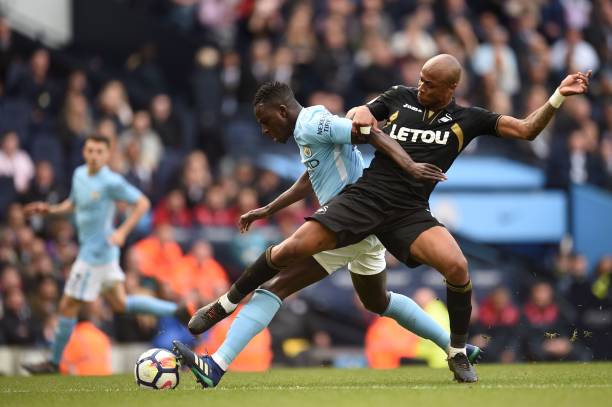 每位球员都 每位球员都