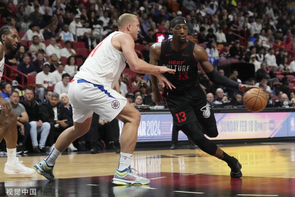 崭露头角 崭露头角